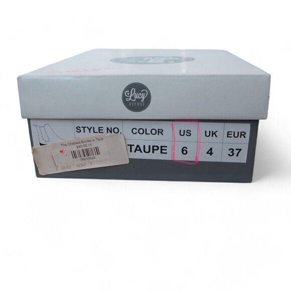 Lucy Avenue The Chelsea Ankle Bootie Taupe Women's 6 - Picture 12 of 12